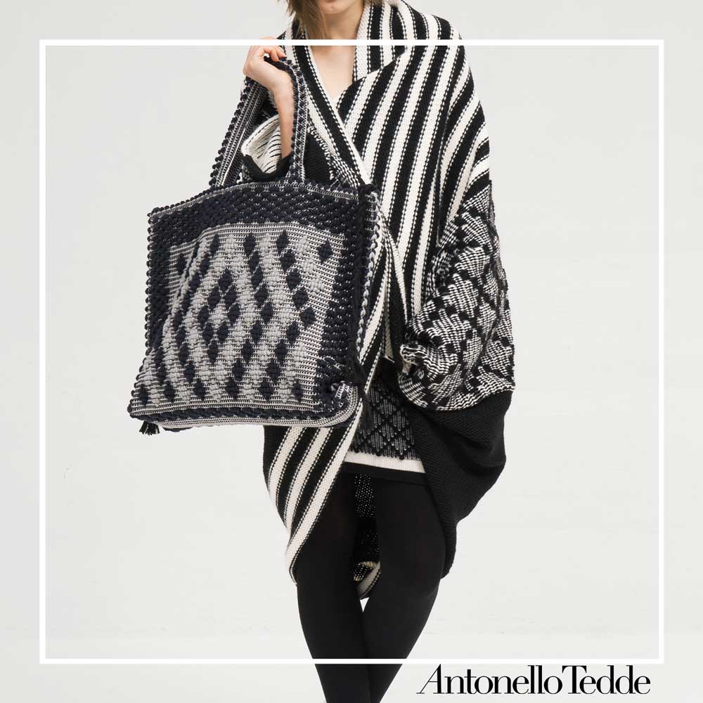 CAPRICCIOLI LARGE Rombetti Tote - Sustainable handwoven large tote fashion handbag - BLACK with GREY