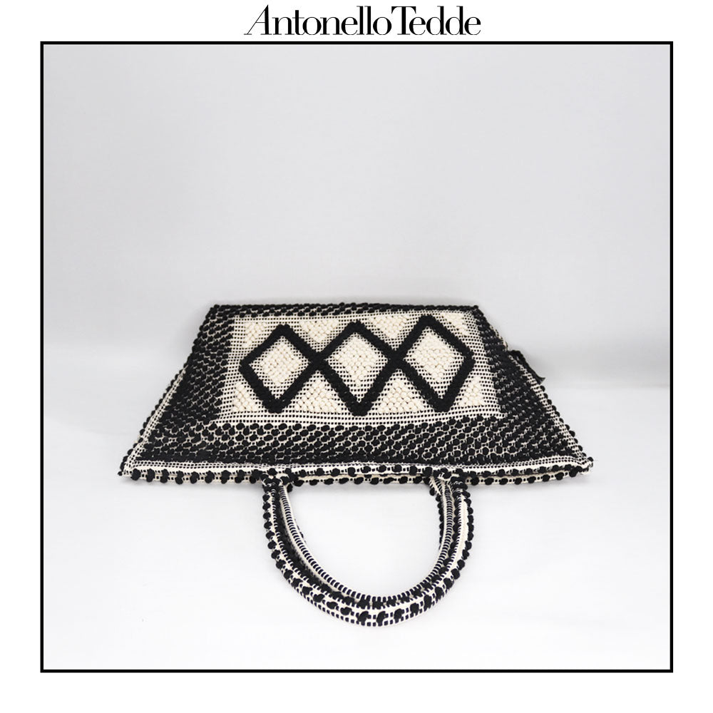 Front view front handbag - Sustainable tote - summer bag - luxury handbag - handwoven black and white tote made in Italy by hand • timeless individualistic fashion • eco-friendly fashion • socially responsible, lasting fashion