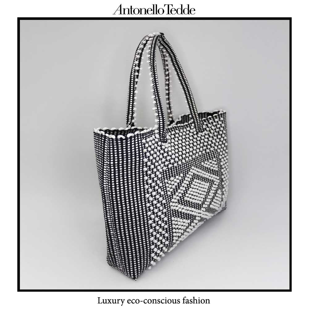 URTEI tote - Ethically Crafted Sardinian Handwoven Cotton tote: Sustainable Elegance preserving traditions - CREAM LINEN BLACK