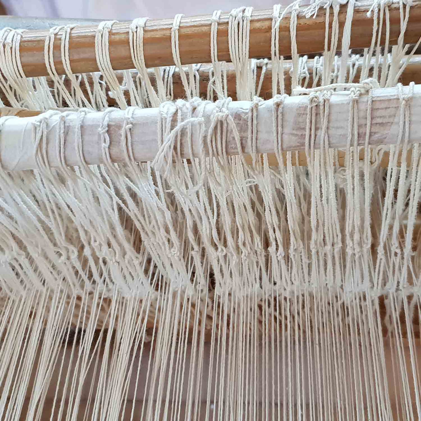 SUNI Rombi Pink. Luxurious Craftsmanship. Experience the artistry that goes into creating each item in our collection.