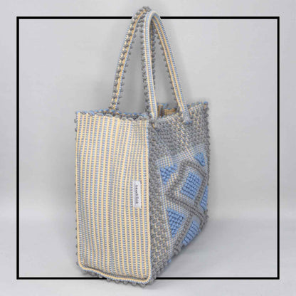 LISCIA Rombi Large - Sustainable handwoven large tote handbag - pastel or blue bag