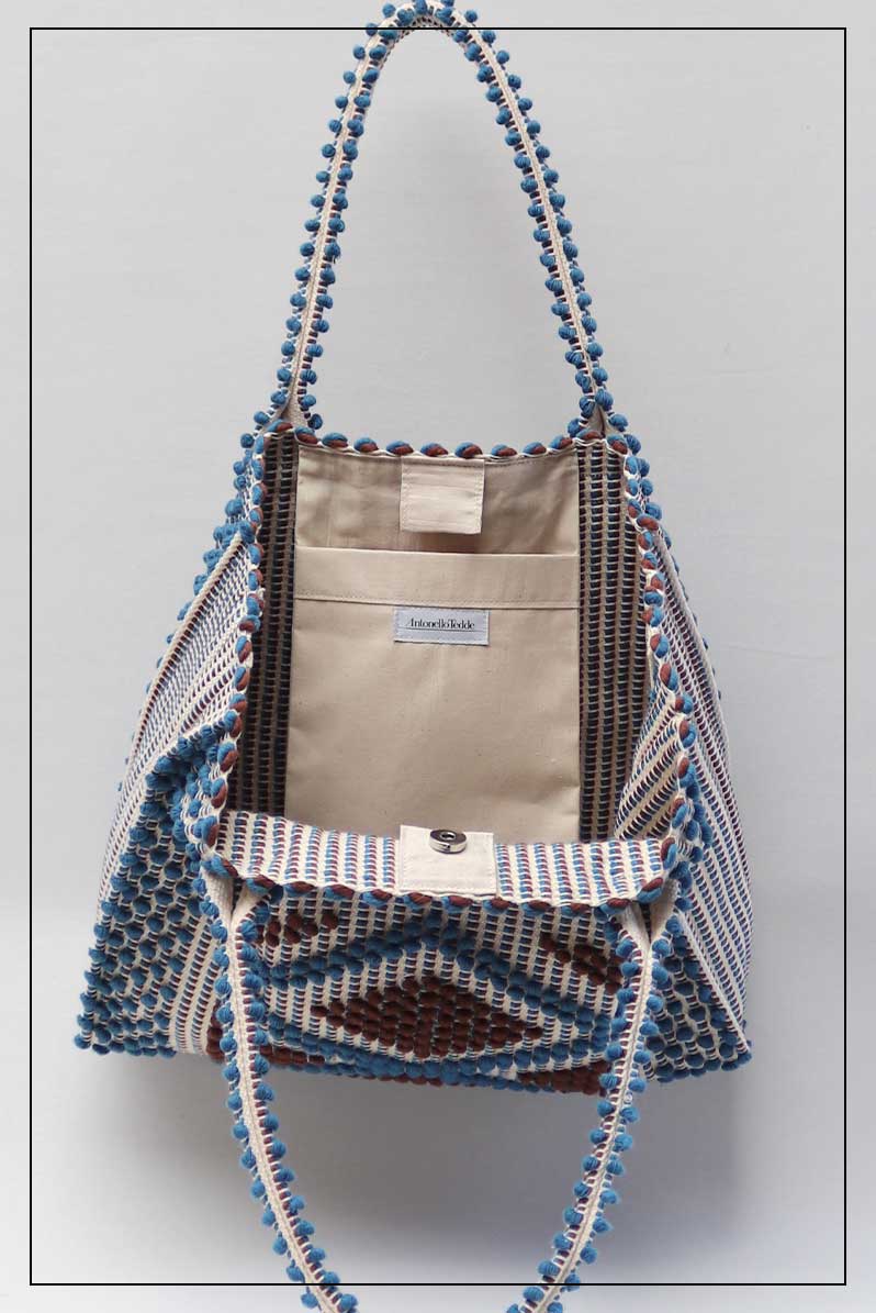 LISCIA Rombi - Sustainable handwoven medium square tote handbag - DENIM and CHOC bag