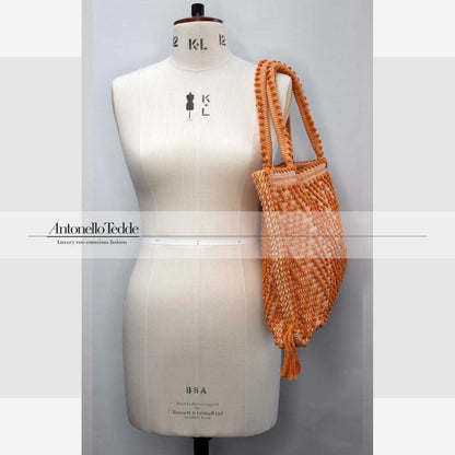 CAPRICCIOLI Medium ZigZag - Eco-conscious handwoven medium tote handbag - Orange