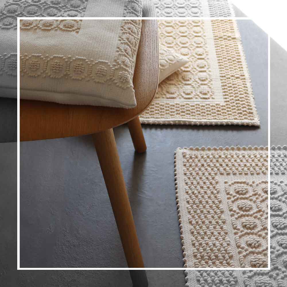 CUSHION Cuscino Cerchi Centro
