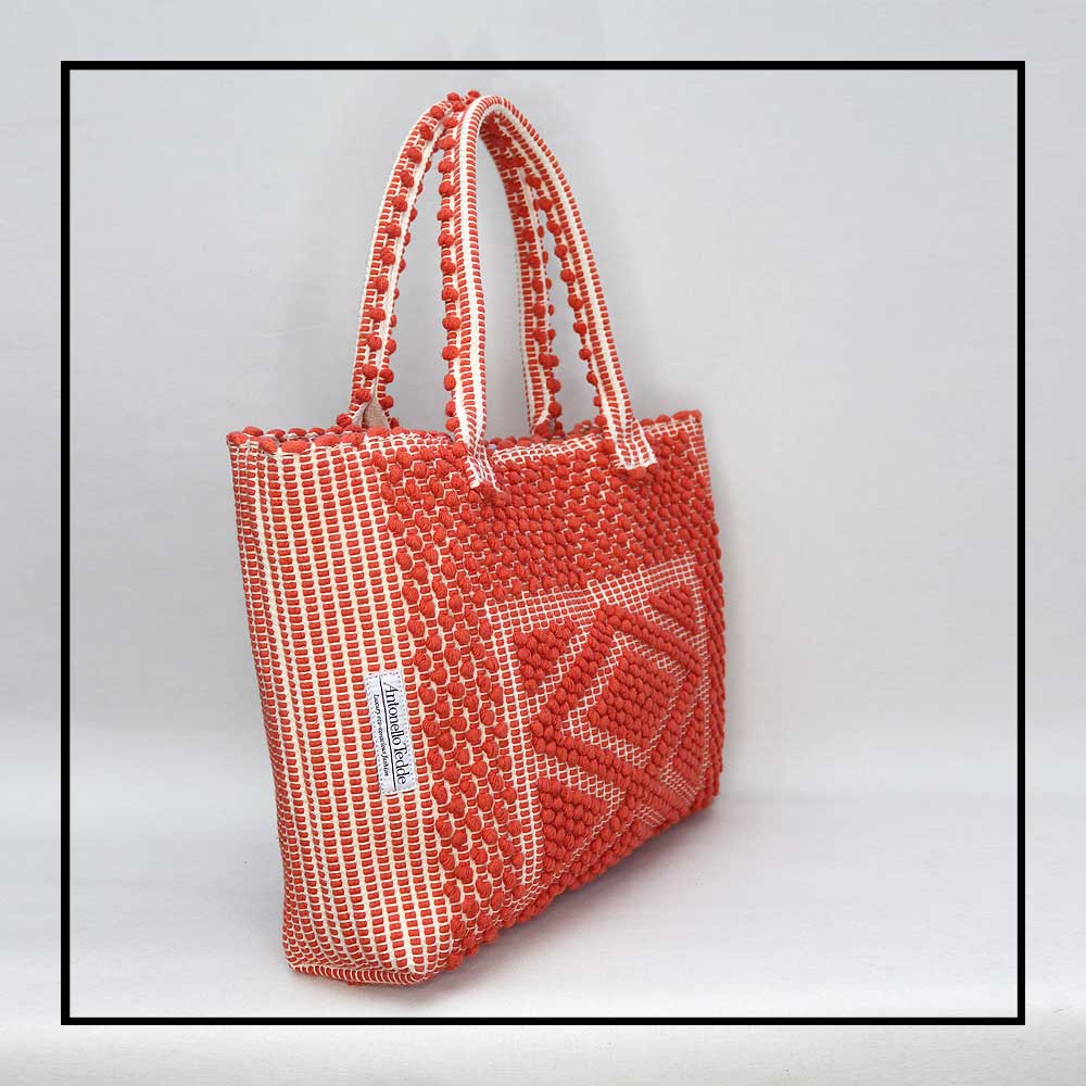 URTEI Rombi. Ethically Crafted Sardinian Handwoven Cotton tote: Sustainable Elegance preserving traditions CORAL bag